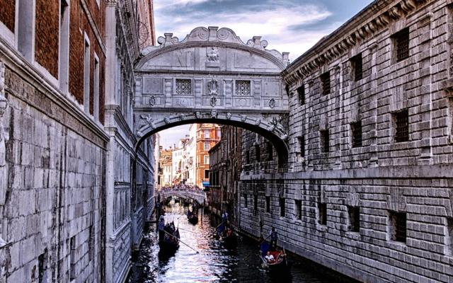 Βενετία: Ο απόλυτος χρηστικός οδηγός για ένα αξέχαστο ταξίδι