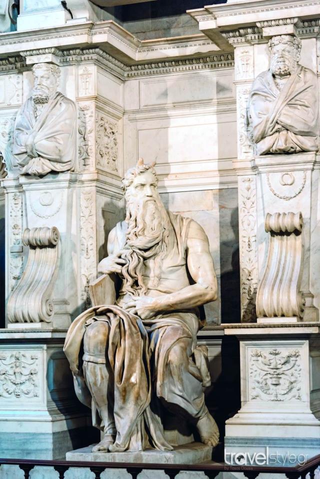 Άγαλμα Μιχαήλ Άγγελου, Ρώμη