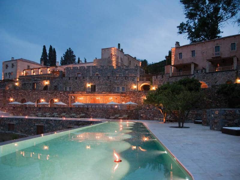 Αυτό είναι το πιο ρομαντικό ξενοδοχείο στην Πελοπόννησο που έχει βαθμολογία στην booking 9,3!