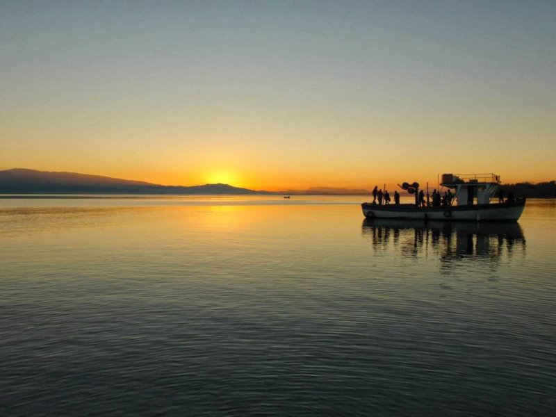 Τριχωνίδα - Μια από τις ωραιότερες λίμνες της Ελλάδας