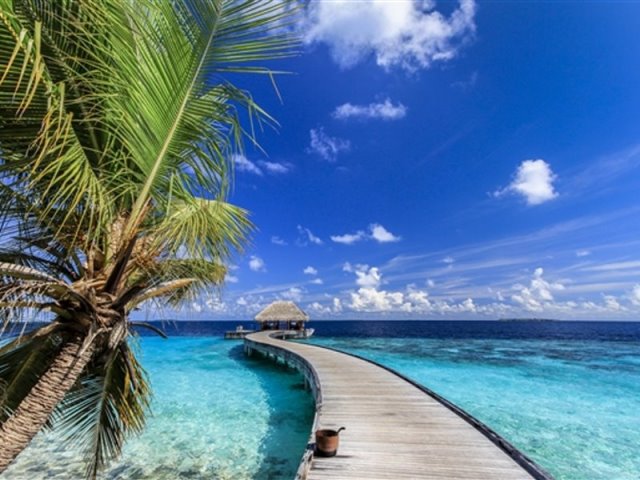 μαλδίβες ερημικό νησί