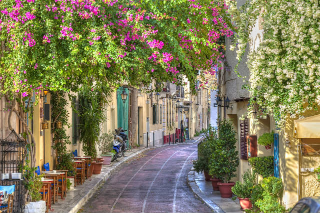 Πλάκα - Γειτονιά στην Αθήνα
