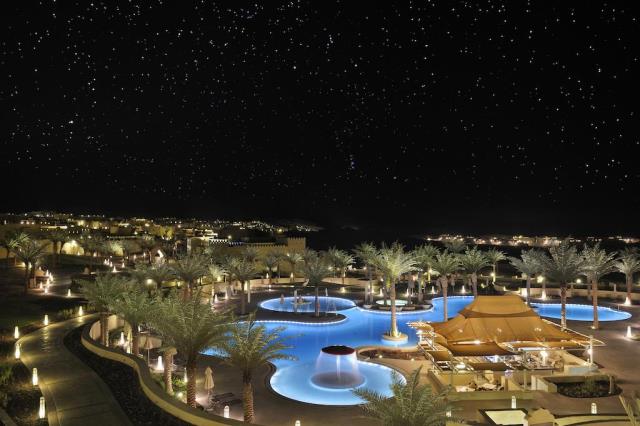 Qasr al Sarab Desert Resort, Άμπου Ντάμπι - πισίνα