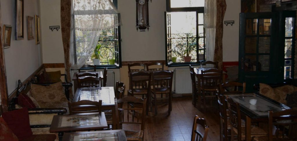 Το Καφενείο - παλιότερα εστιατόρια Αθήνα
