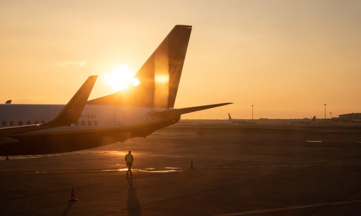 Αεροπλάνο Ryanair, ηλιοβασίλεμα