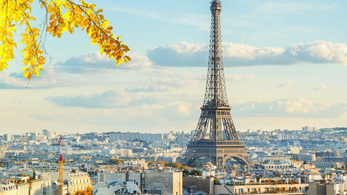 Παρίσι πρωί Πύργος Άιφελ