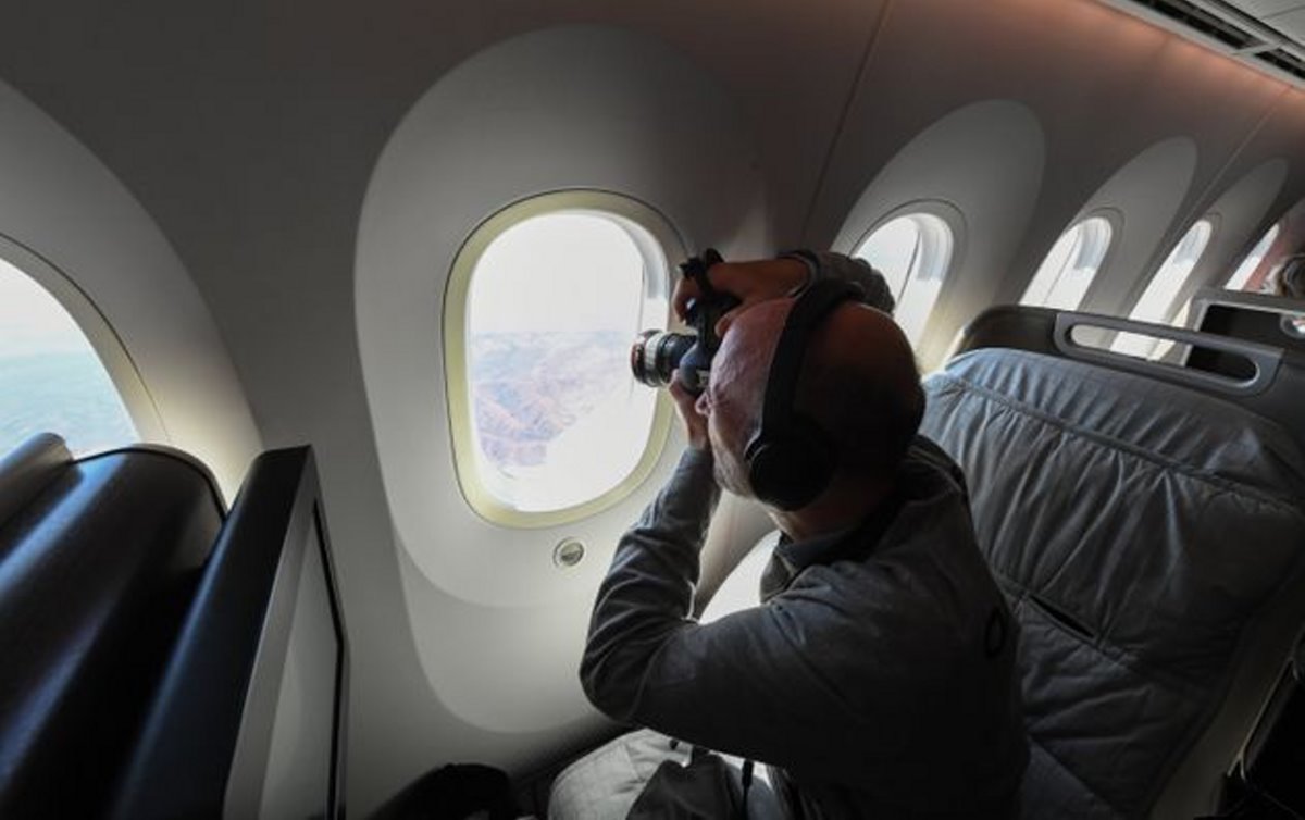 Qantas πτήση στο πουθενά επιβάτης στο αεροπλάνο βγάζει φωτογραφίες