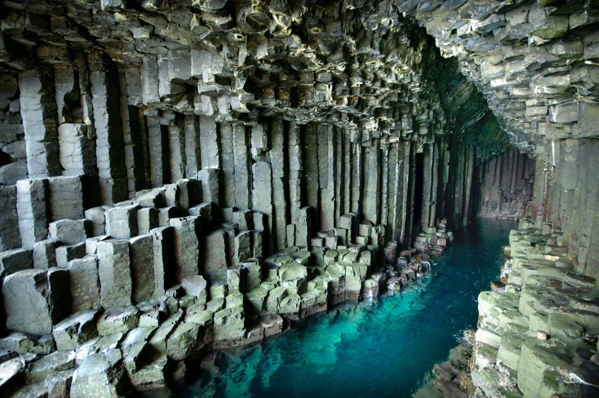 Σπήλαιο Fingal στο εσωτερικό Σκωτία