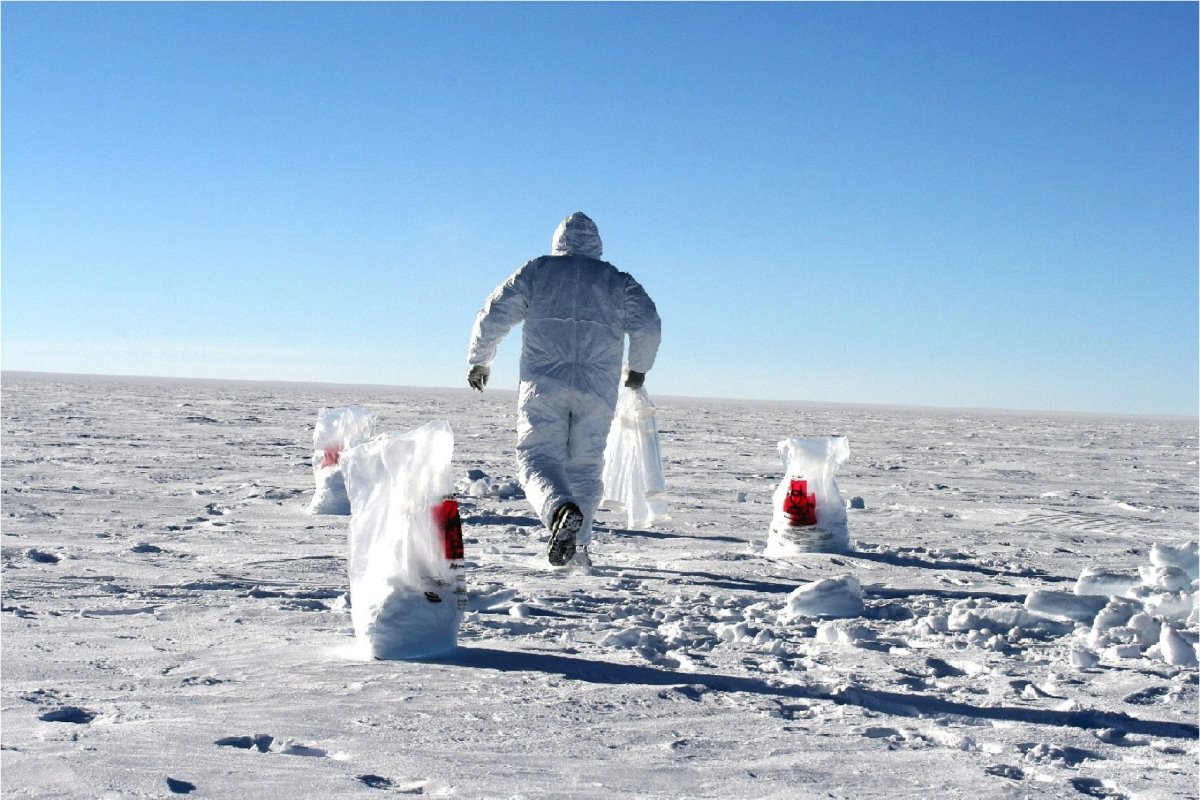 χαμηλές θερμοκρασίες Ανταρκτική συλλογή χιονιού