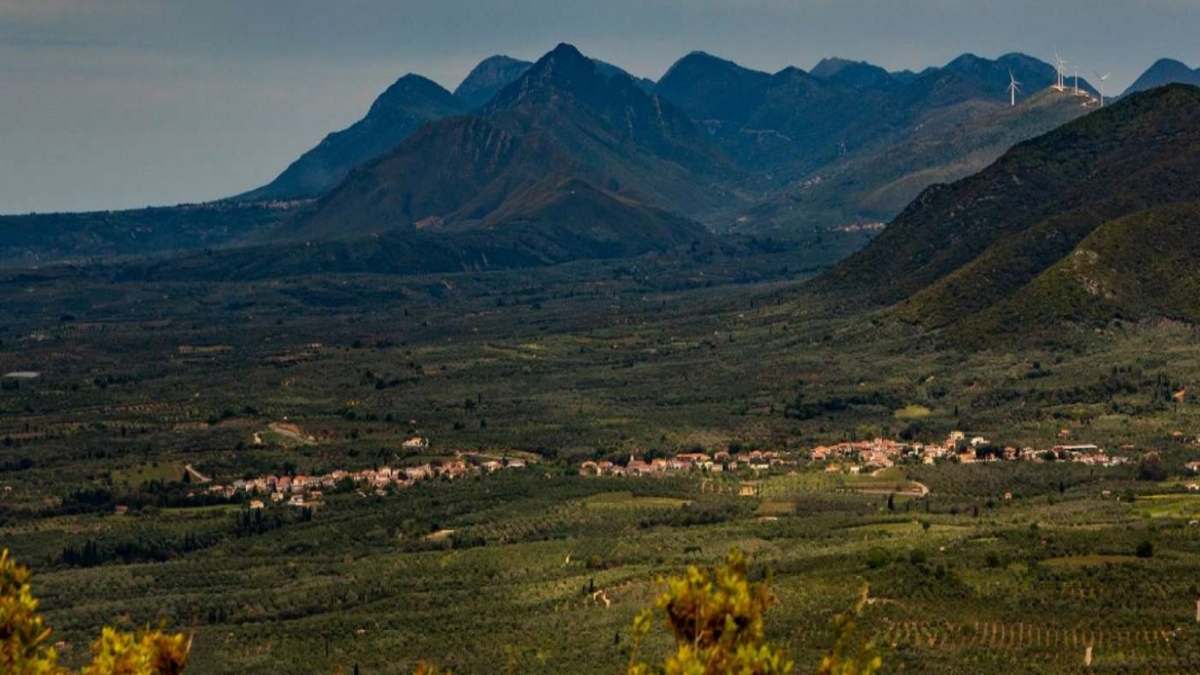 Κρεμμύδια Μεσσηνίας ρεκόρ γκίνες πανοραμική χωριό μοναδικό στην Ελλάδα