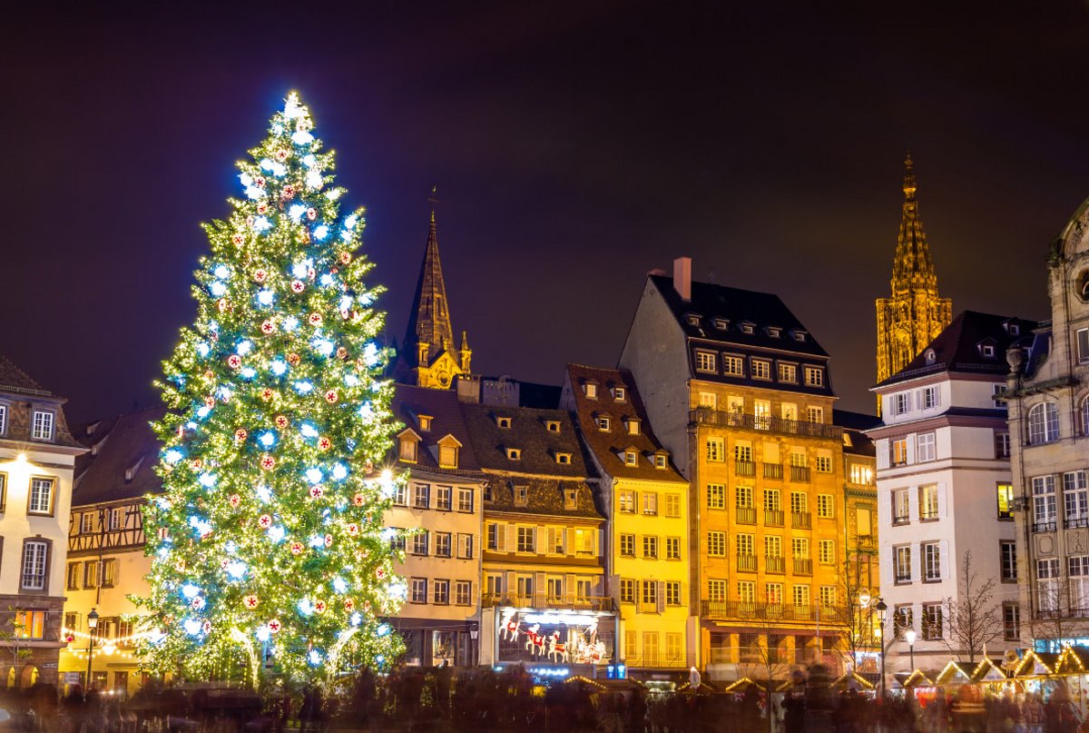 χριστουγεννιάτικο δέντρο στρασβούργο