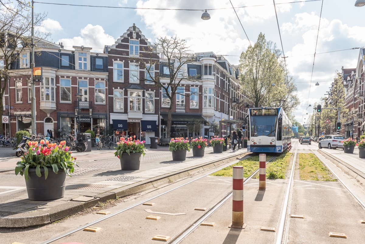 Το τραμ στην οδό Cornelis Schuytstraat