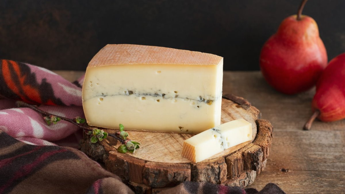 Morbier, Jura γαλλικό τυρί
