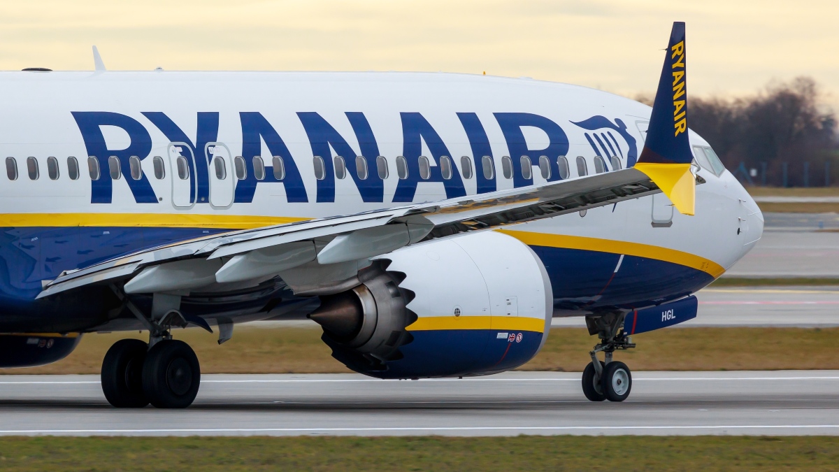 Ryanair – φθηνά αεροπορικά εισιτήρια: Καλοκαιρινά ταξίδια με έκπτωση 20%