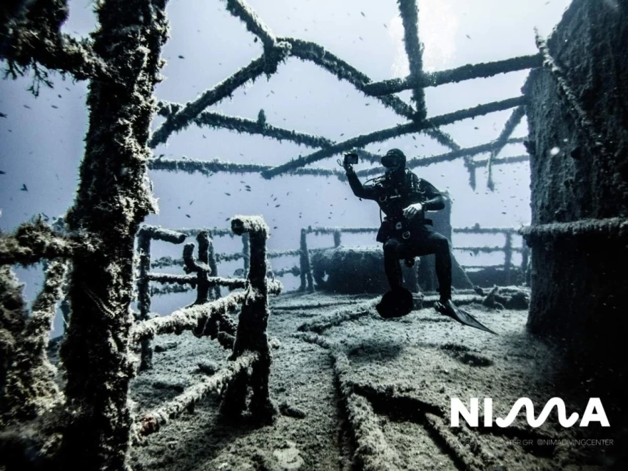 Νima Dive Center