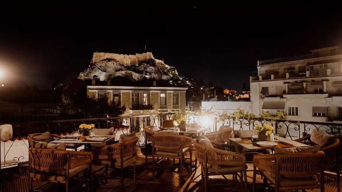 Τάσος Δούσης: Ένα κορυφαίο εστιατόριο στην καρδιά της Αθήνας για μια απολαυστική γαστρονομική εμπειρία με φόντο την Ακρόπολη