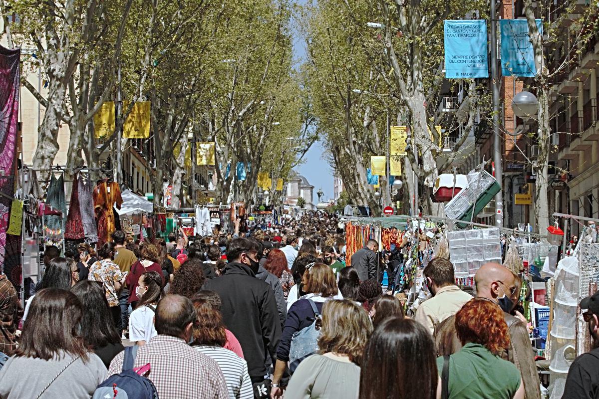 υπαίθρια αγορά της Μαδρίτης Ribera de Curtidores