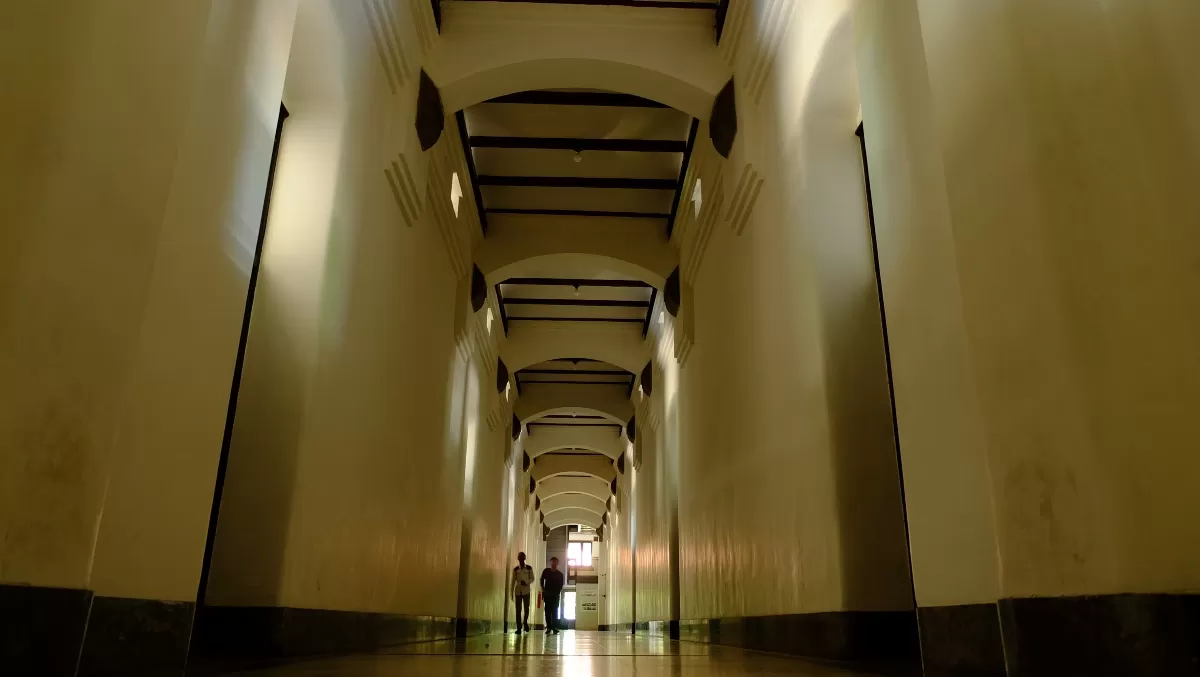 Lawang Sewu, Indonesia