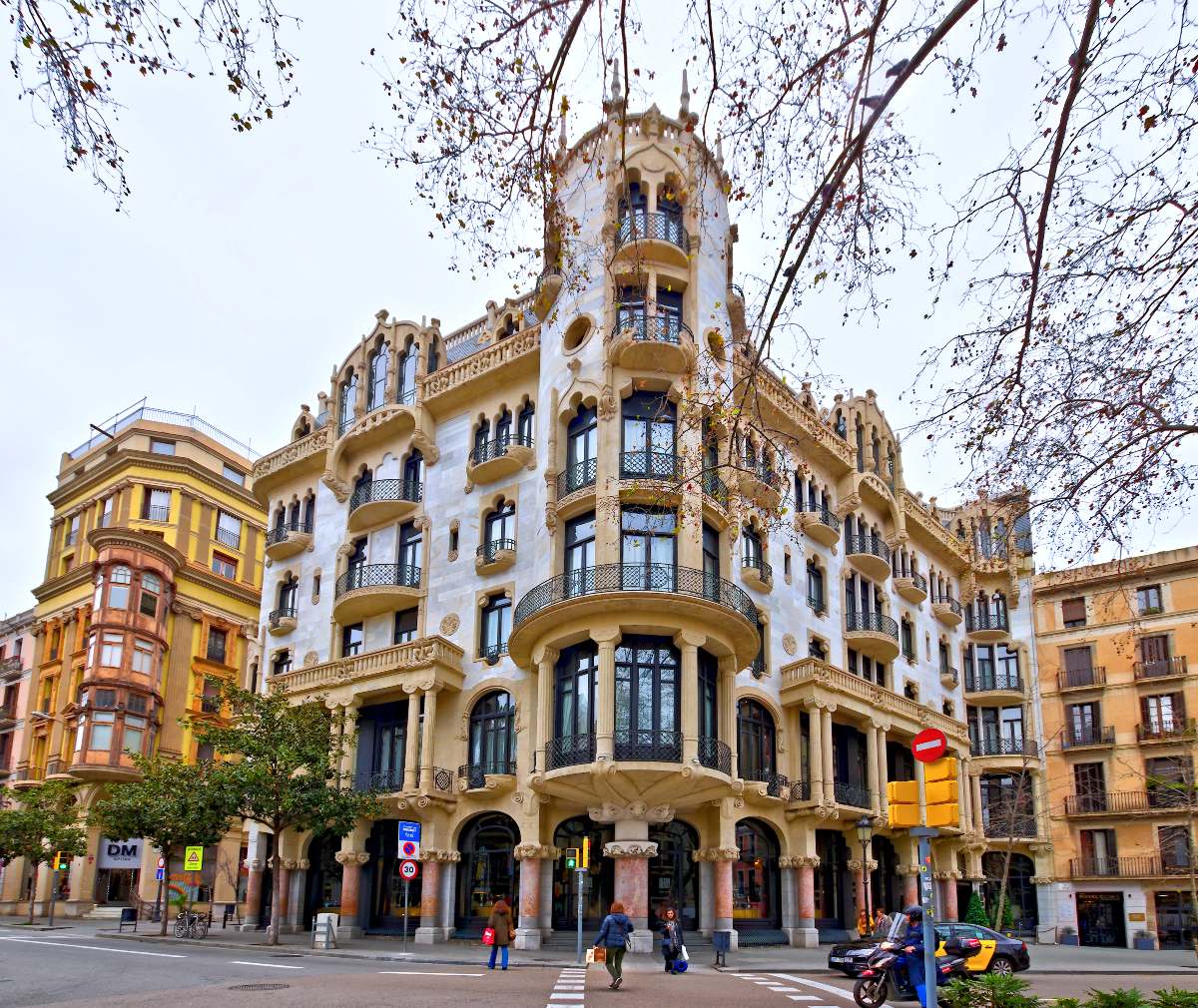 Casa Fuster στην Passeig de Gràcia